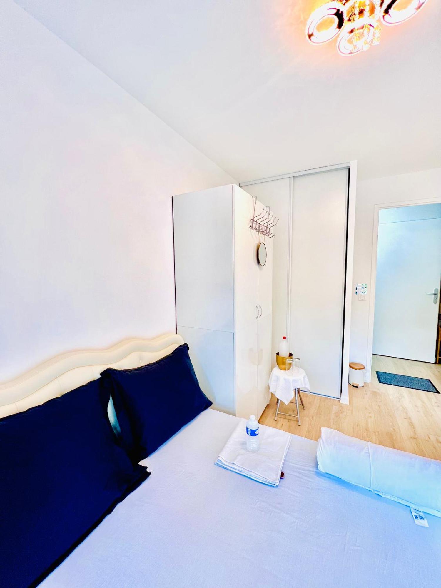 Les Residences De Djibril Le Blanc-Mesnil Exteriér fotografie